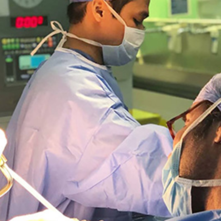 dr-kremer-surgery-400